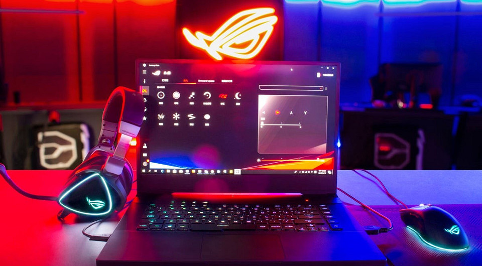ASUS привезла в Россию целую россыпь игровых ноутбуков Republic of Gamers