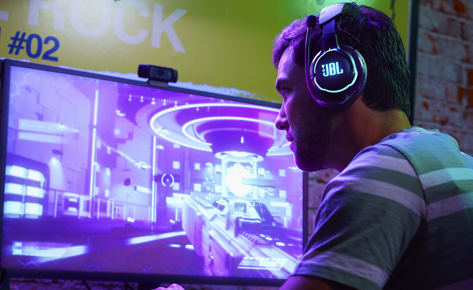 Harman представила на CES 2020 первую игровую гарнитуру