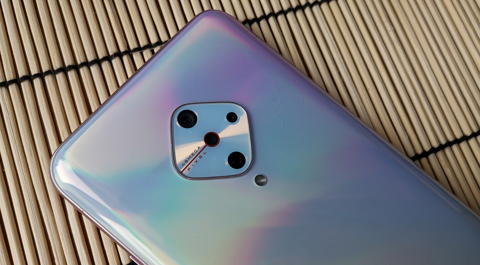 Обзор vivo V17: смартфон-бриллиант