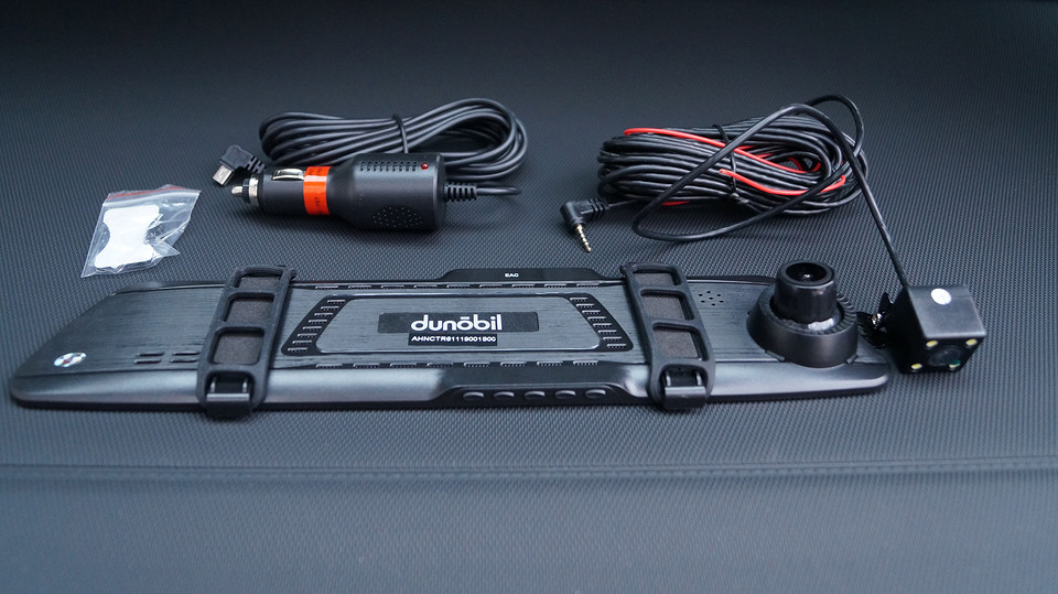 Какие подарки выбрать для автолюбителей и компьютерщиков: 10 полезных гаджетов