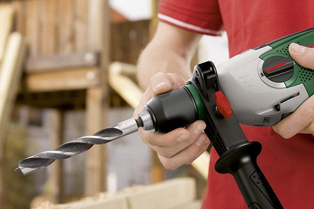 Сверла для дрели и перфоратора: чем они отличаются и какими бывают?