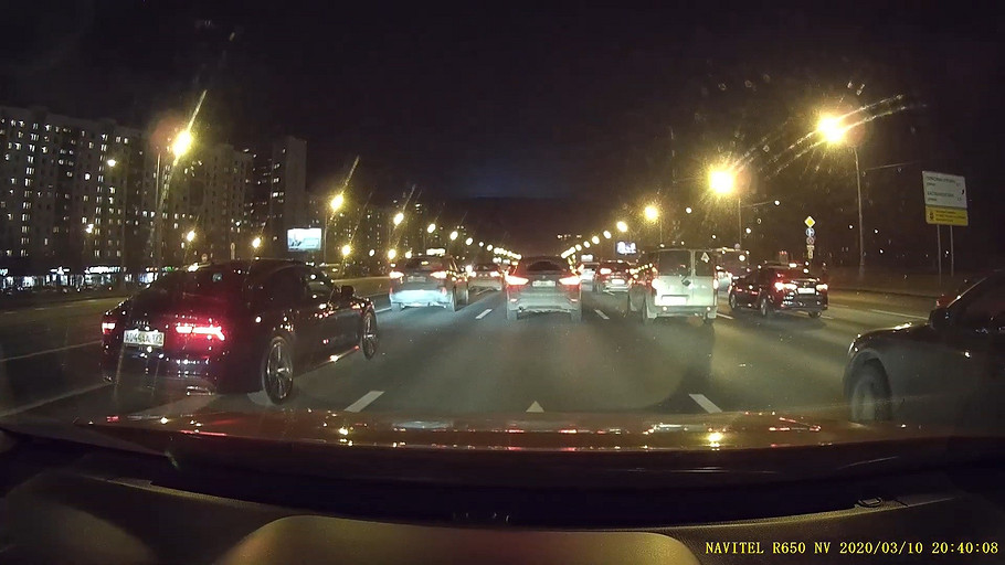 Тест видеорегистратора NAVITEL R650 NV: хорошая ночная съемка и функция веб-камеры