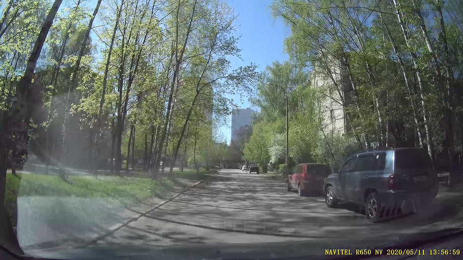 Тест видеорегистратора NAVITEL R650 NV: хорошая ночная съемка и функция веб-камеры