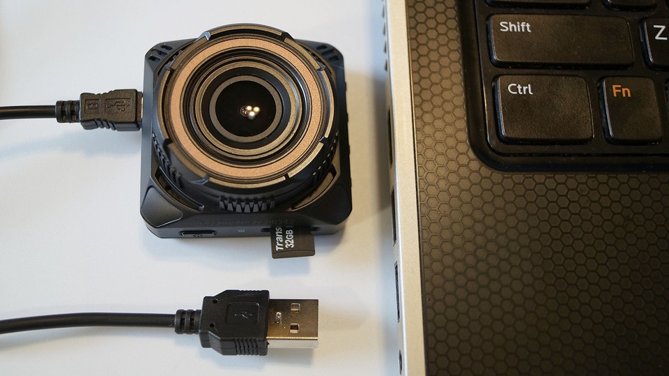 Тест видеорегистратора NAVITEL R650 NV: хорошая ночная съемка и функция веб-камеры