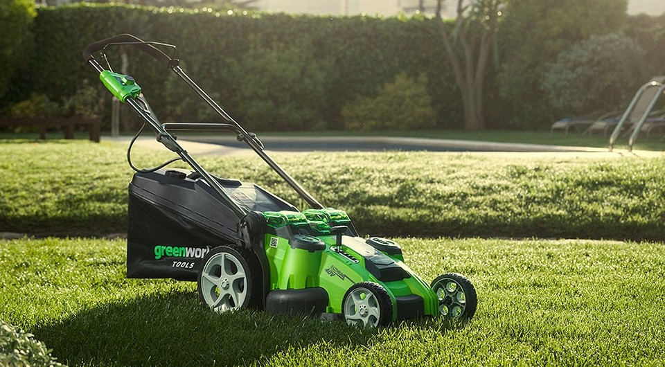 Как правильно эксплуатировать электрическую косилку: советы эксперта