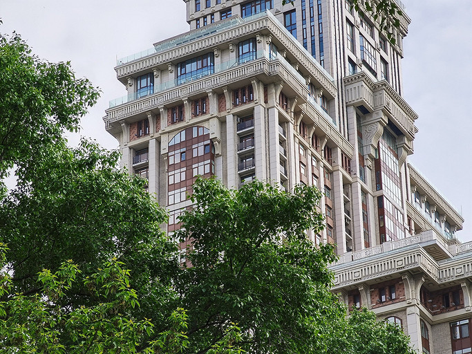 Обзор смартфона HONOR 30 Pro+: флагман с необычным дизайном