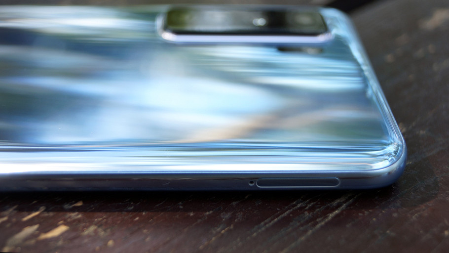 Тест и обзор Honor 30S: мощный универсал в зеркальных доспехах