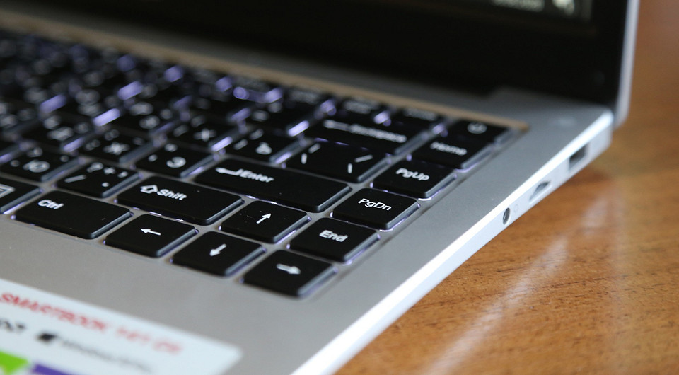 Обзор ноутбука Prestigio Smartbook 141 C4: экономично и практично