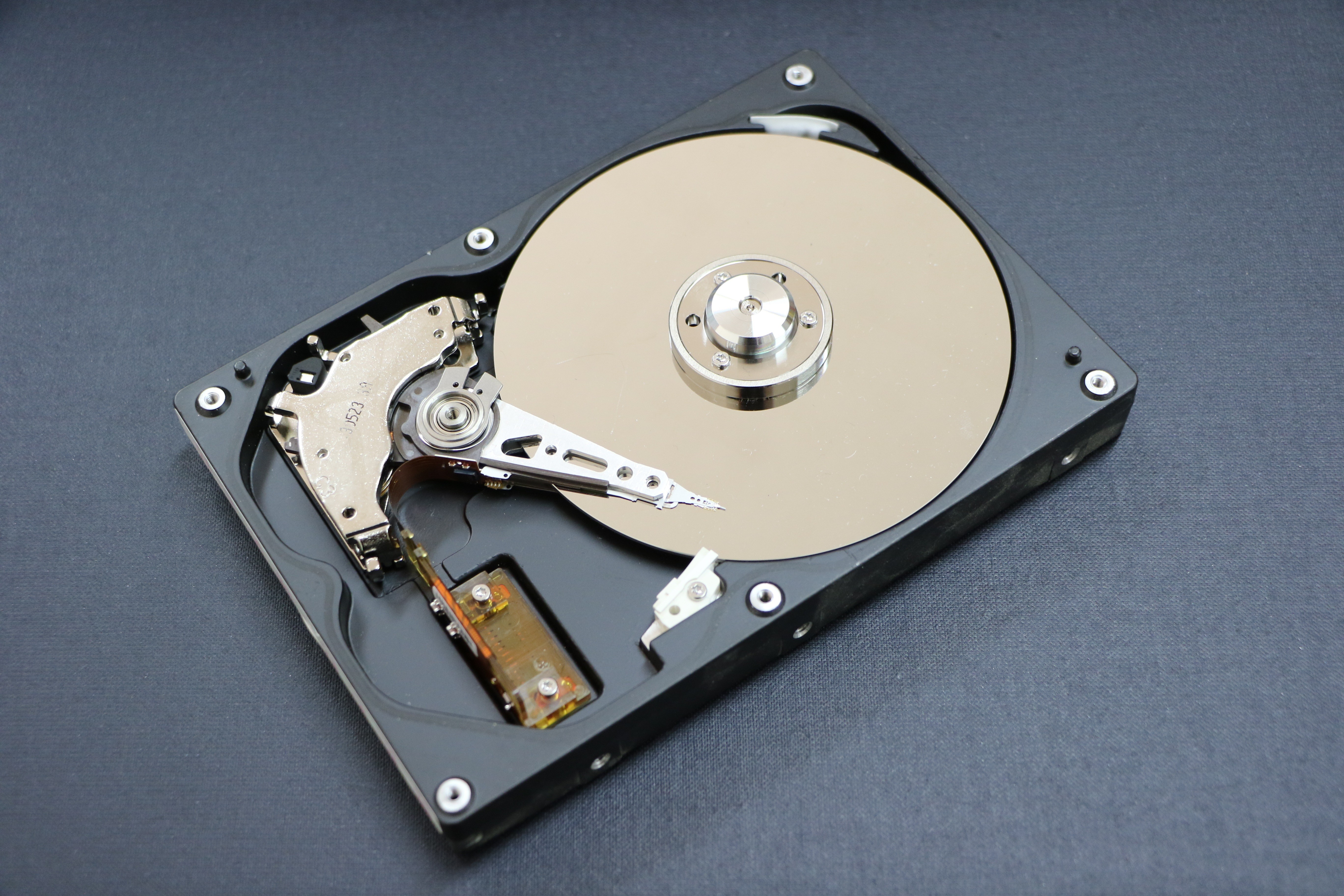 Перенос файлов с диска C на другой диск (например, диск D)