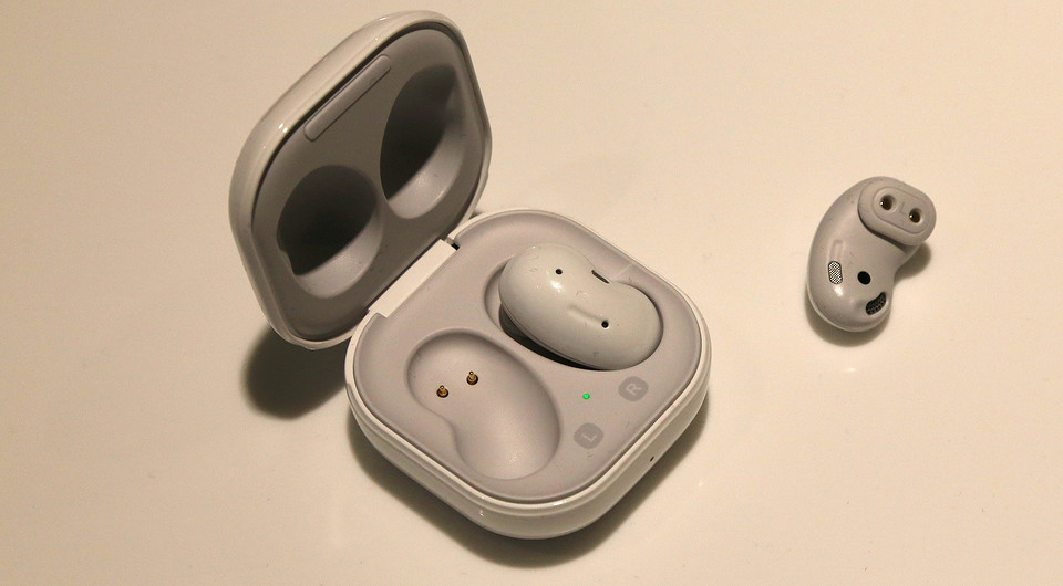 Первый взгляд на новинки Samsung: смартфоны Galaxy Note 20, планшеты и аксессуары