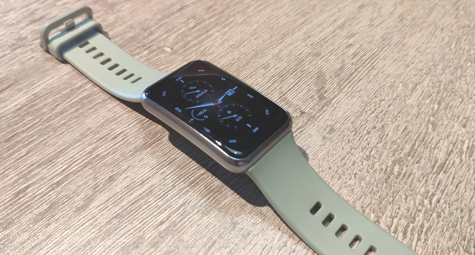 Обзор умных часов Huawei Watch Fit: правильные формы