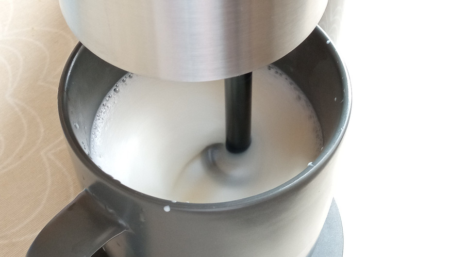 Обзор кофемашины Nespresso Atelier: капучино без хлопот