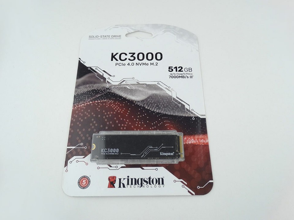 Kingston kc3000 1
