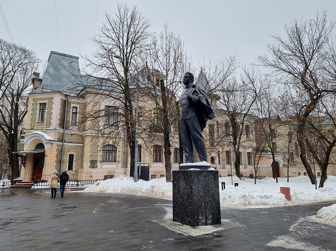 Обзор смартфона Samsung Galaxy S21: компактный флагман