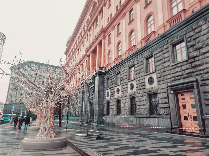 Обзор смартфона Samsung Galaxy S21: компактный флагман