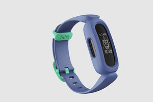Fitbit выпустила фитнес-браслет специально для детей