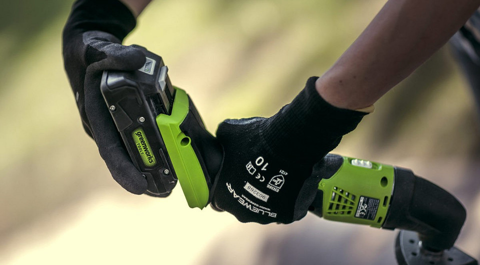 Обзор аккумуляторного реноватора Greenworks G24MT: на все руки мастер