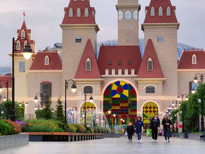 Обзор смартфона realme 8 Pro: 108 Мп в среднем классе