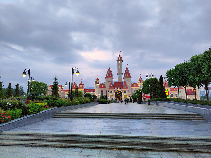 Обзор смартфона realme 8 Pro: 108 Мп в среднем классе