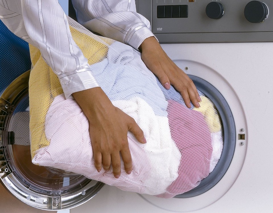 Почему прыгает стиральная машина?