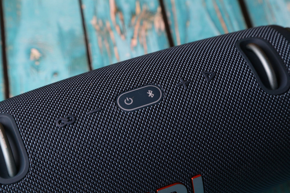 Обзор портативной колонки JBL Xtreme 3: остальные отдыхают