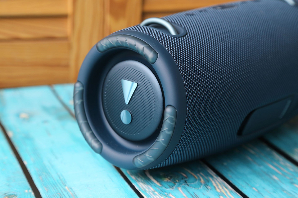 Обзор портативной колонки JBL Xtreme 3: остальные отдыхают