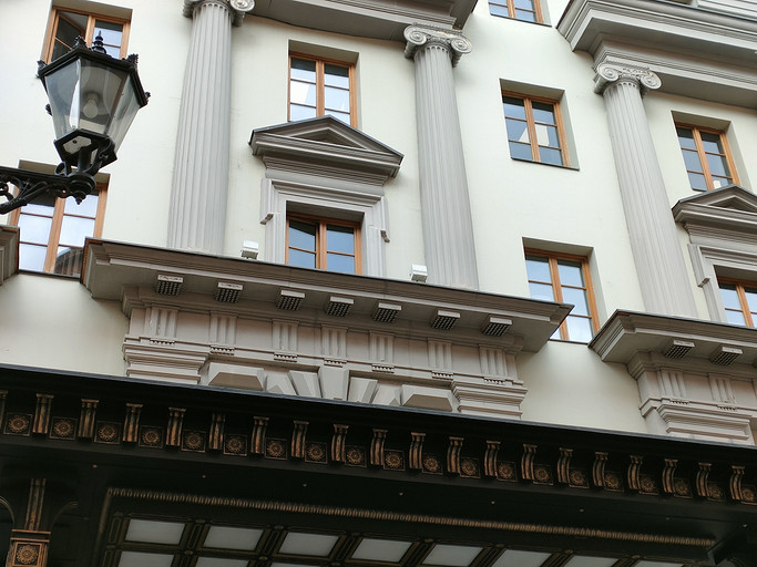 Обзор смартфона OPPO Reno6: быстрая зарядка и камера 64 Мп