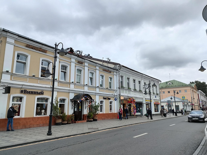 Обзор смартфона OPPO Reno6: быстрая зарядка и камера 64 Мп