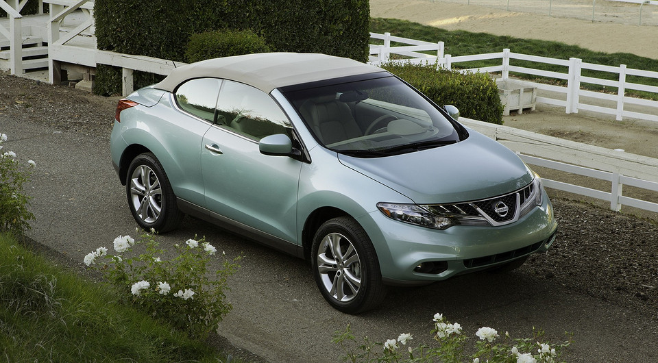 Чертова дюжина: 13 автомобилей с провальным дизайном