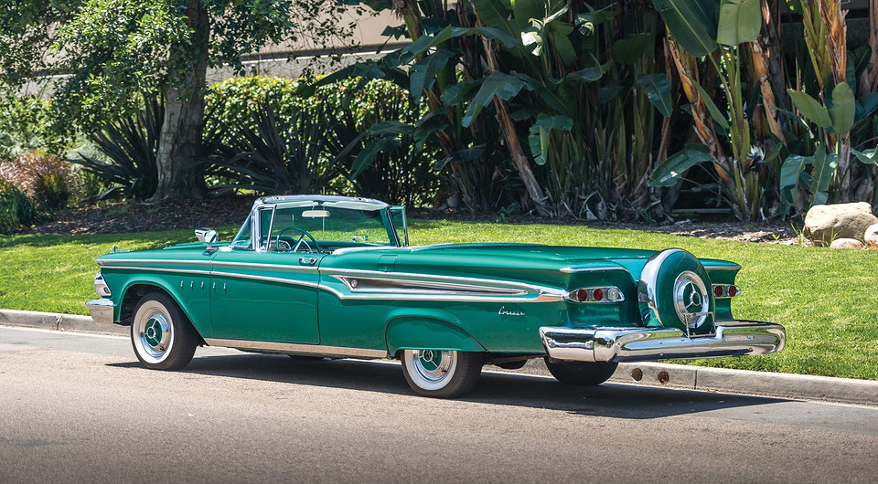 Чертова дюжина: 13 автомобилей с провальным дизайном