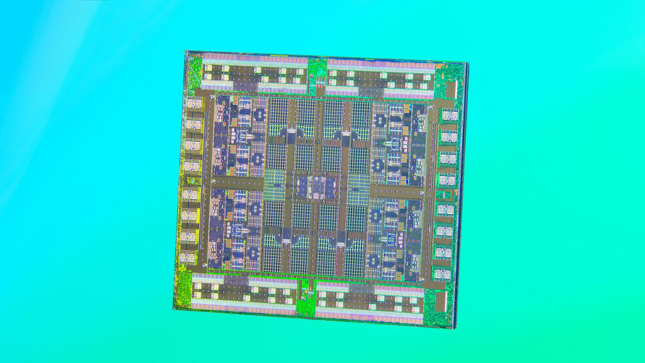 Опубликованы качественные фотографии российского процессора «Эльбрус-8С»