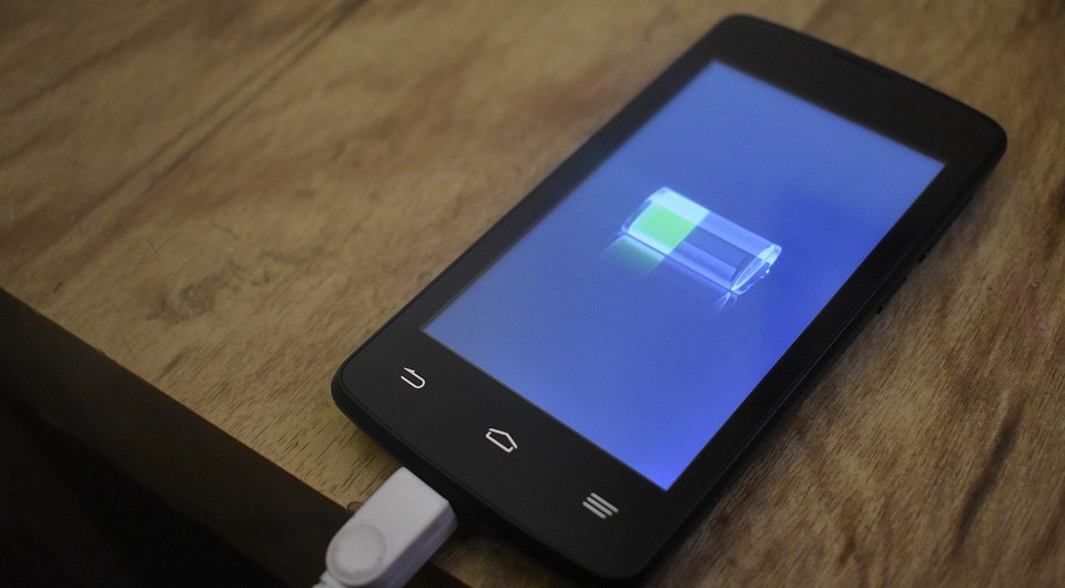 Почему мы до сих пор пользуемся литий-ионными аккумуляторами вместо графеновых