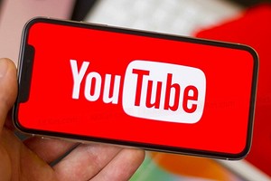 VK запустил сервис для быстрого переноса видео из YouTube — работает как часы
