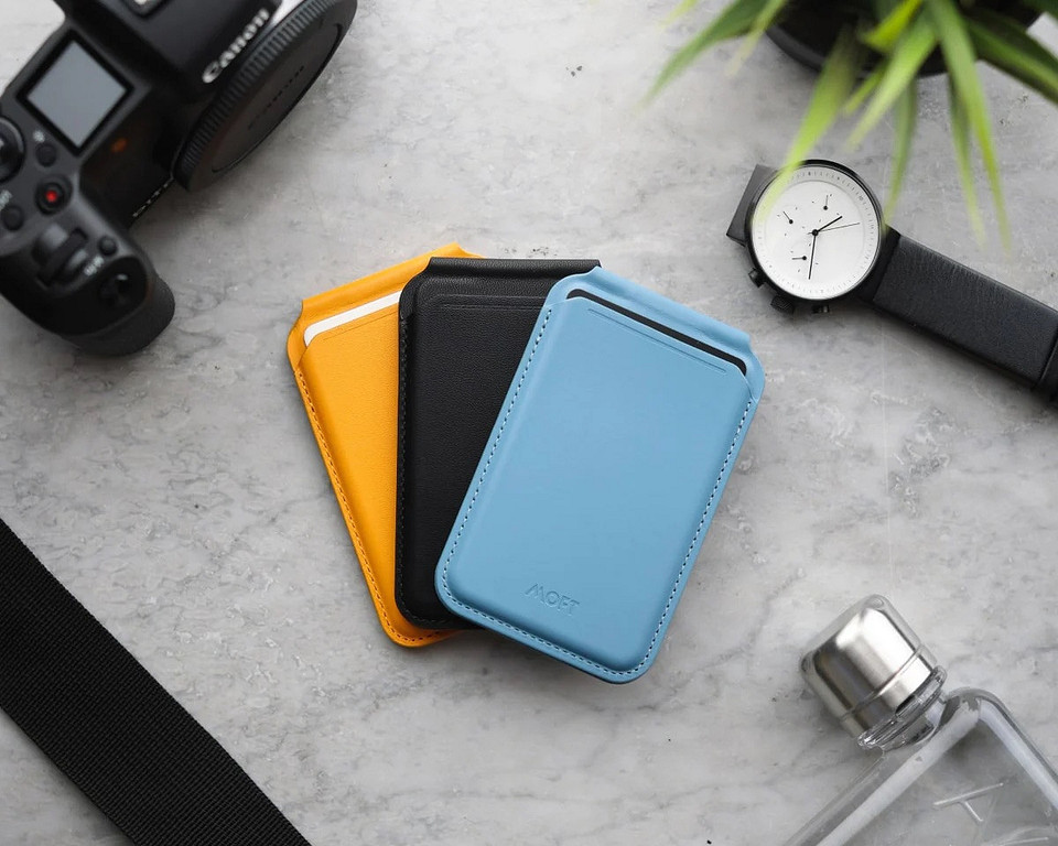 Топ-5 самых полезных аксессуаров для iPhone, которые станут отличным подарком