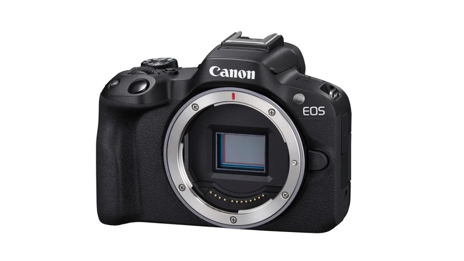 Canon EOS R50 стала самой дешёвой камерой с байонетом RF