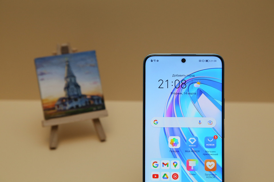 Обзор смартфона HONOR X8а: удобный формат и камера 100 Мп