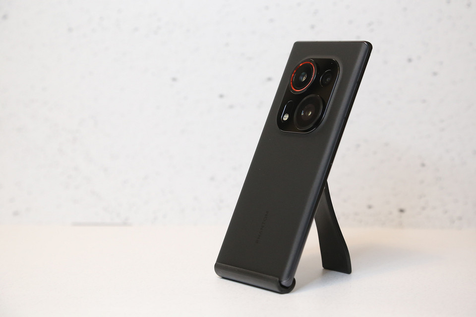 Обзор смартфона TECNO PHANTOM X2 Pro: флагман с выдвижным объективом