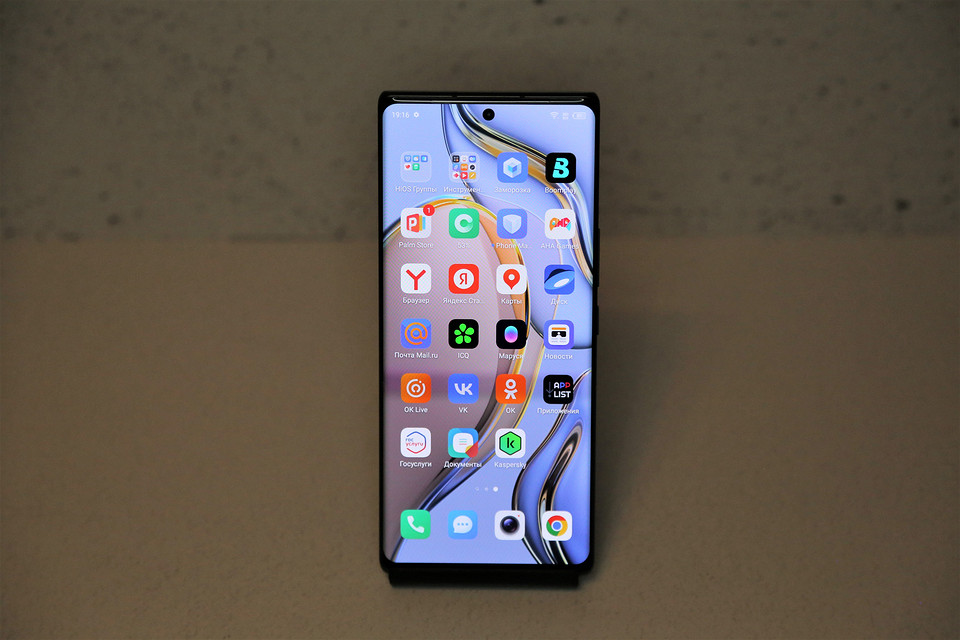 Обзор смартфона TECNO PHANTOM X2 Pro: флагман с выдвижным объективом