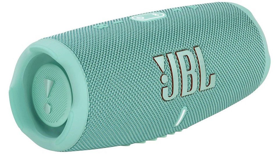 Что взять на дачу: 7 беспроводных гаджетов для отдыха и работы