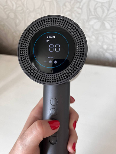 Обзор REMEZ Model S: фен-стайлер с точной настройкой температуры