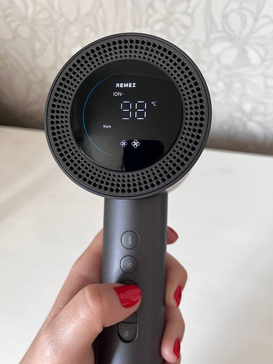 Обзор REMEZ Model S: фен-стайлер с точной настройкой температуры