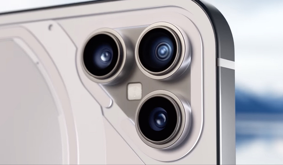 Флагманская начинка, фирменная подсветка и полупрозрачный дизайн — раскрыты характеристики Nothing Phone (2)