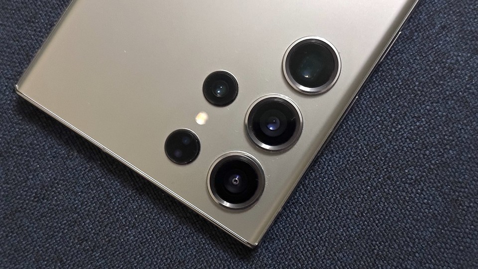 Почему камера на 50 Мп может снимать лучше, чем сенсор на 108 Мп? Почему камера на 50 Мп может снимать лучше, чем сенсор на 108 Мп?