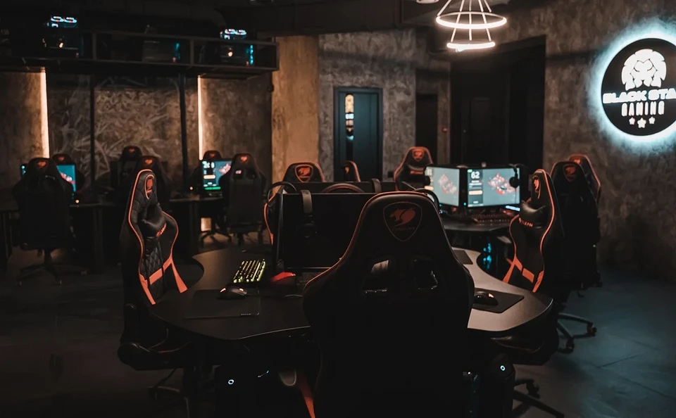 Выбор геймера: топ-7 лучших игровых зон в Москве Выбор геймера: топ-7 лучших игровых зон в Москве