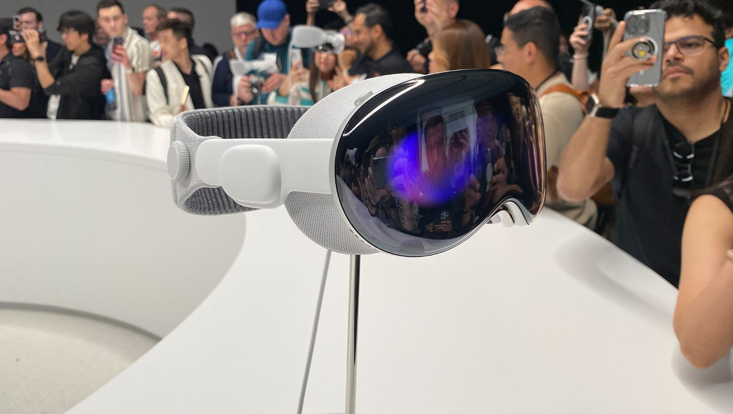 Эпл Вижн очки виртуальной реальности. Очки АПЛ Вижон. Эпл Вижн про эпл Вижн про. Ar очки от Apple Apple Vision Pro.