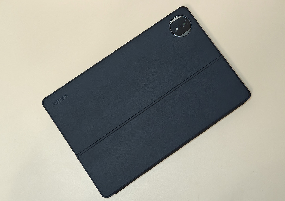 Обзор Honor MagicPad 2, флагманского планшета с OLED-экраном и нейросетями