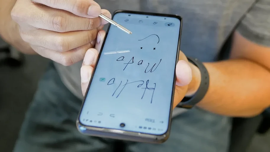 В Toms Guide назвали 10 лучших недорогих смартфонов — от Google Pixel 8a до CMF Phone 1