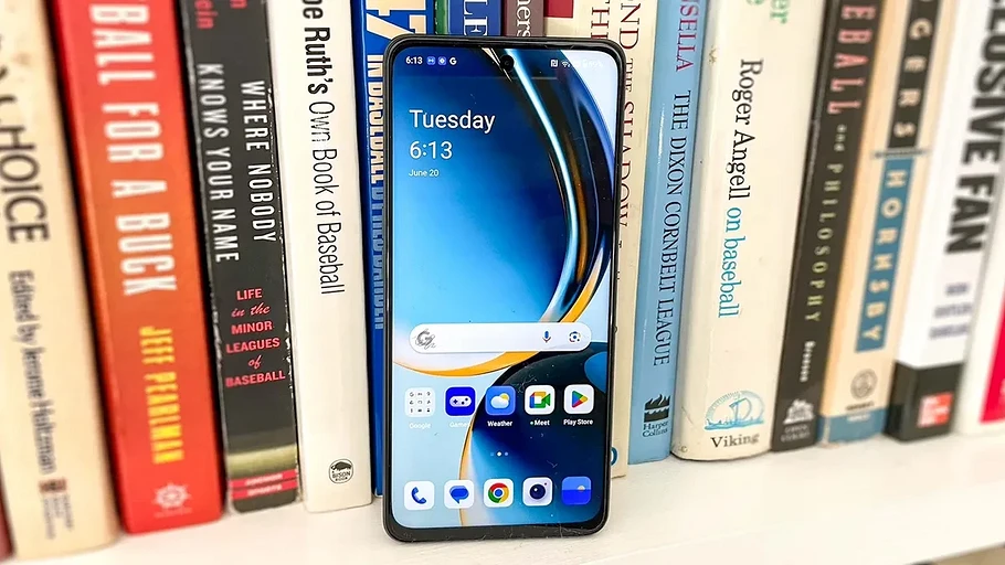 В Toms Guide назвали 10 лучших недорогих смартфонов — от Google Pixel 8a до CMF Phone 1