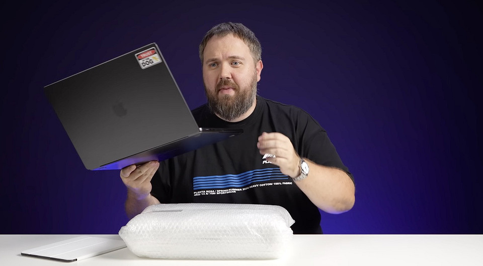 Весь мир в шоке! Откуда российские блогеры получили новые MacBook за две недели до презентации