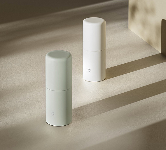 Xiaomi выпустила портативный диспенсер с функцией быстрого нагрева воды